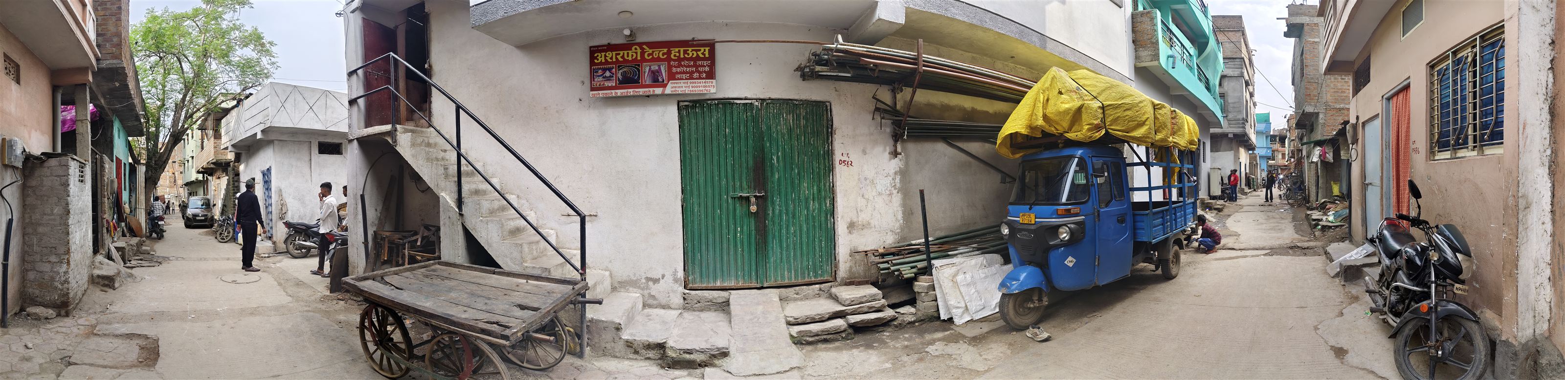 Panoramic view of Ashrafi Tent House shopfront